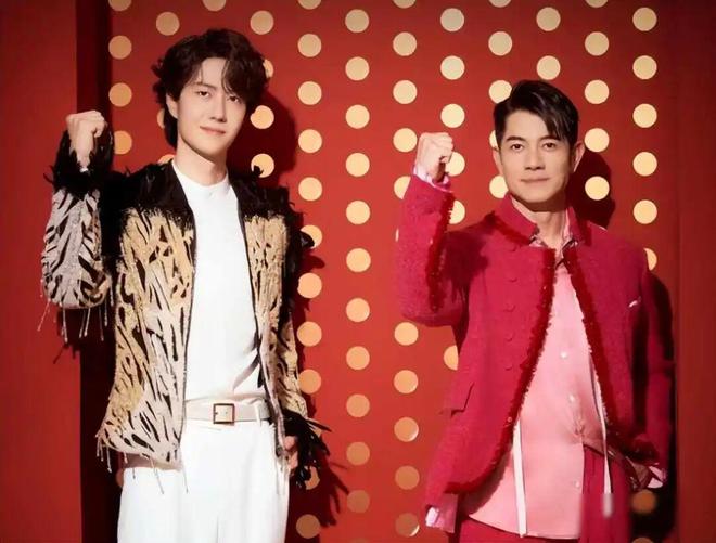 王菲六登春晚不靠舞美靠嗓子街舞对决拼到喘不过气技术流反而更怕“假热闹”(图2)